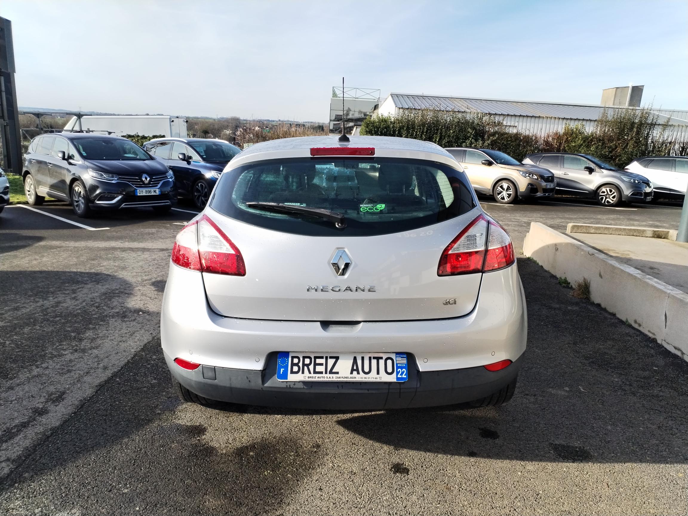 RENAULT  MEGANE III               